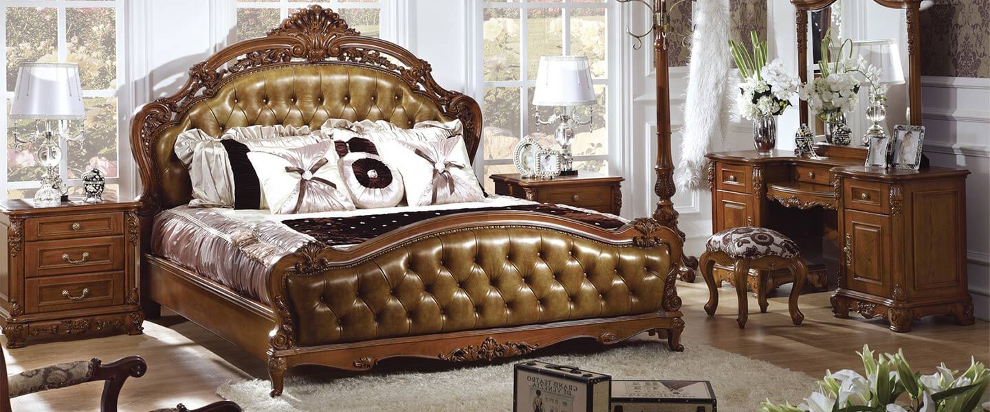 Luxury Traditional Bed With Solid Wood Frame OB 0314028 02